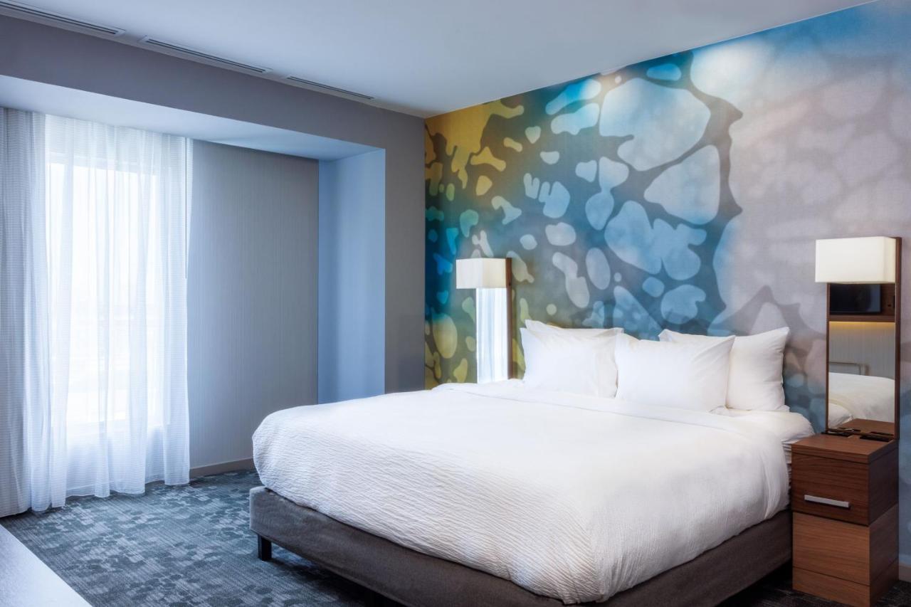 Courtyard By Marriott Mexicali Hotel Exterior photo